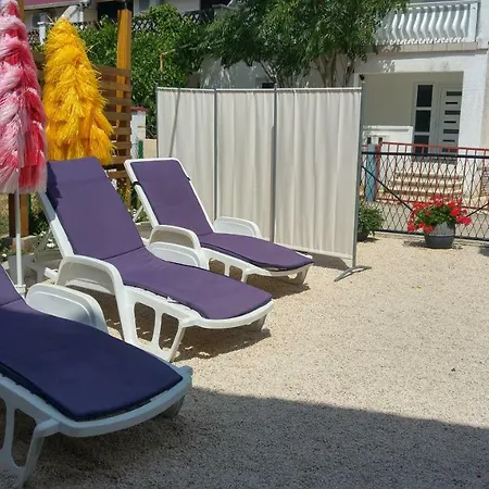 Mama Mica Apartmán *