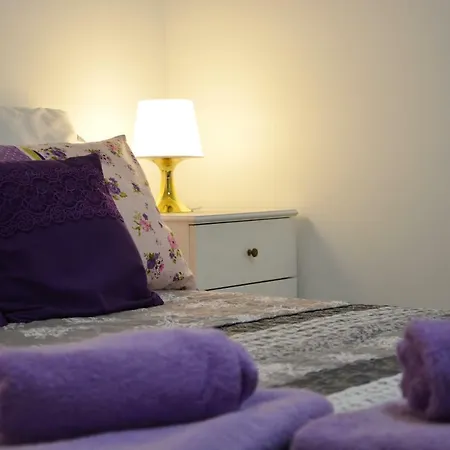 Mama Mica Appartement Vir