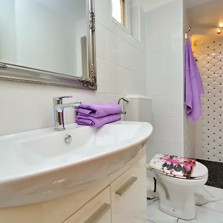 Appartement Mama Mica Vir